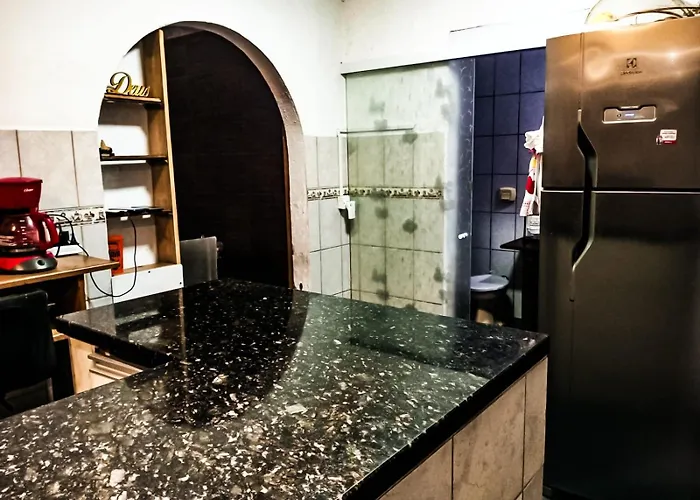Casa Com 2 Quartos E Hidromassagem